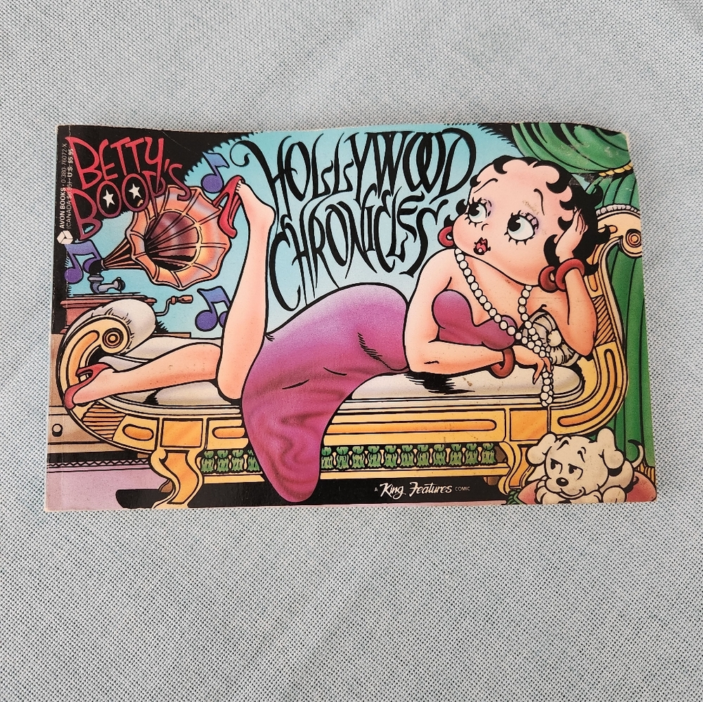 Betty Boop Hollywood Chronicles Comics  * ALL BOOKS 3 FOR $15 *